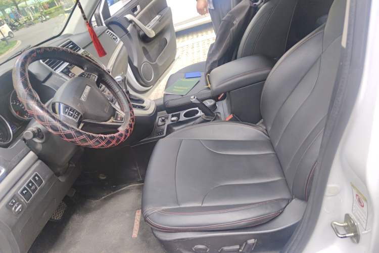 Used Haval H6 2015 Sport Edition 1.5T Automatic Two-Wheel Drive Luxury Model
