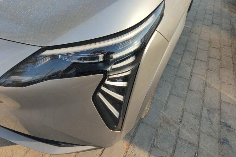 Used AION Y 2024 Younger