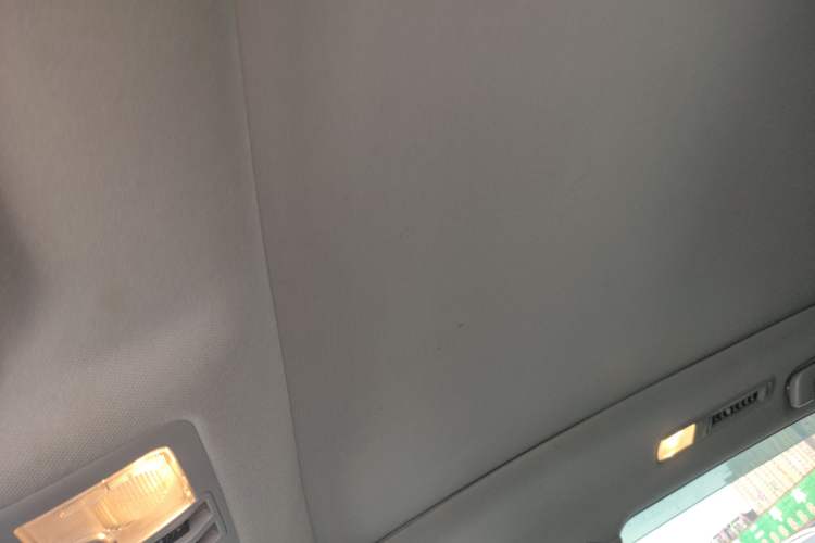 Used Toyota Highlander 2018 2.0T Four-Wheel Drive Luxury Version 7 Seats China VI Standard