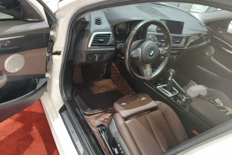 Used BMW 1 Series 2019 118i M Sport Package Driver Seat