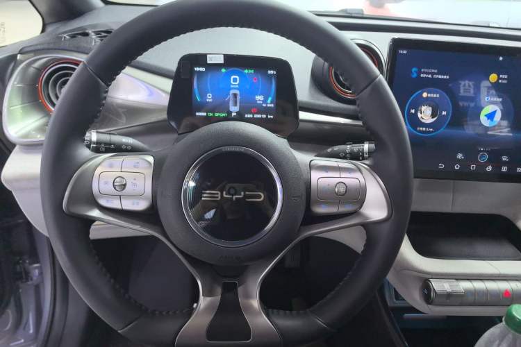 Used BYD Dolphin 2021 405 km Fashion Edition