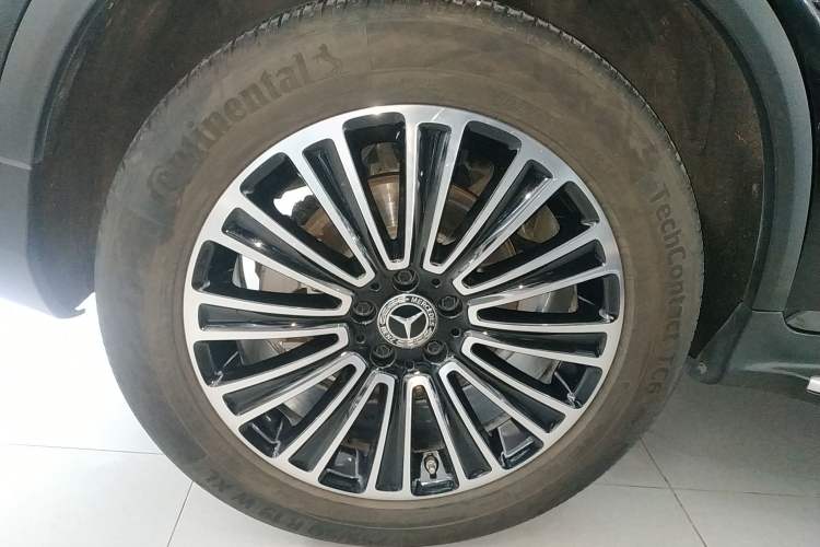 Used Mercedes-Benz GLC 2020 GLC 260 L 4MATIC Dynamic Model