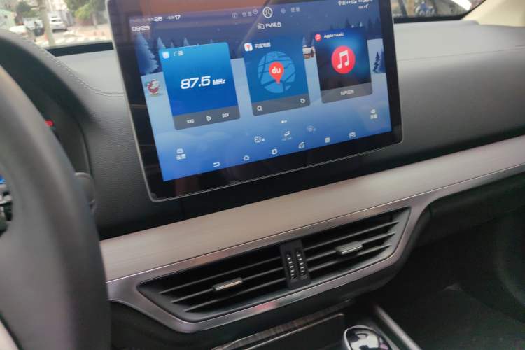 Used BYD Tang 2019 2.0T Automatic SmartConnect Luxury 7-Seater China VI Standard Audio And AC Panel