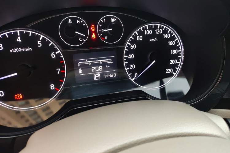 Used Nissan Tiida 2014 1.6L CVT Comfort Model
