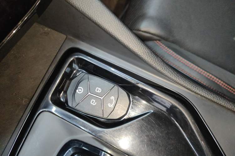 Used Lynk & Co 02 2019 High-Energy Edition 2.0T Automatic Two-Wheel Drive Pro Version China VI Standard
