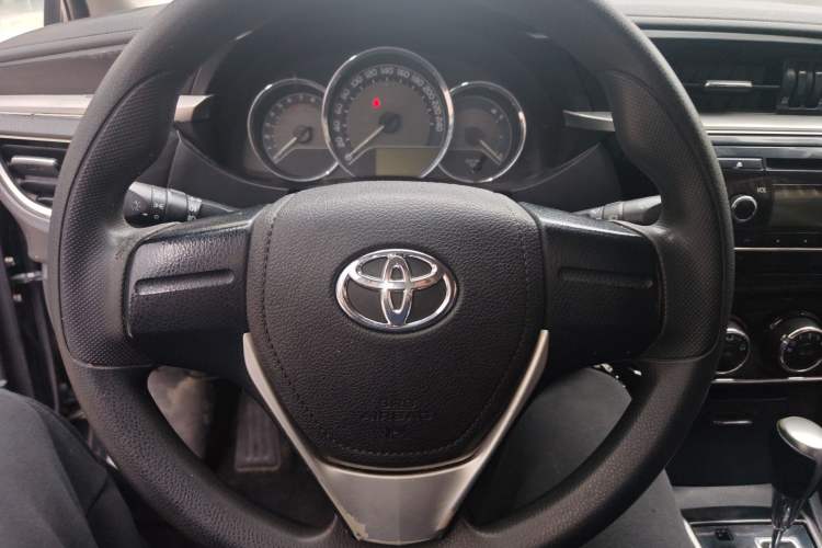 Used Toyota Corolla 2017 1.2T CVT GL
