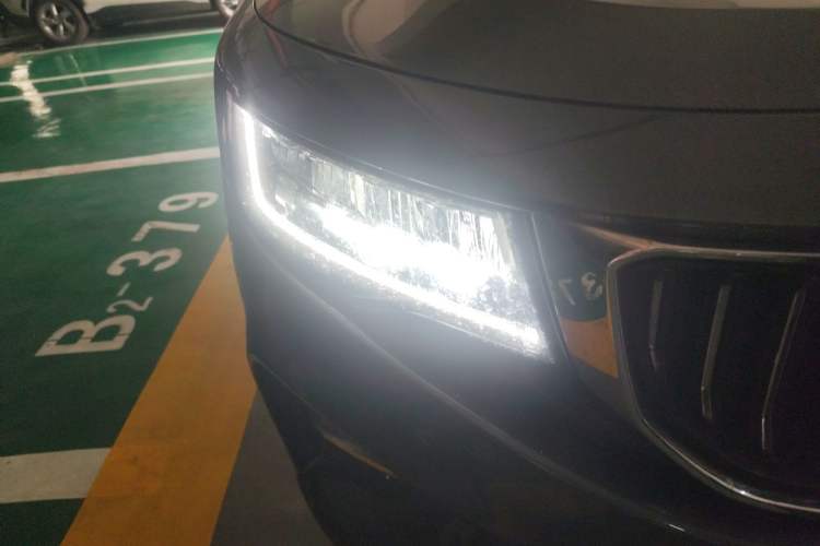 Used Geely Auto Haoyue 2022 1.8TD DCT Luxury 7-Seater Exterior 3