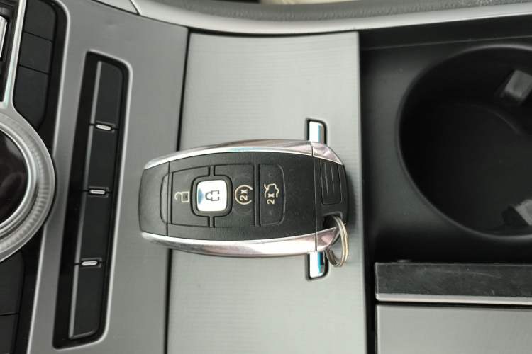 Used Lincoln MKZ 2019 2.0T Luxury Edition China VI Standard