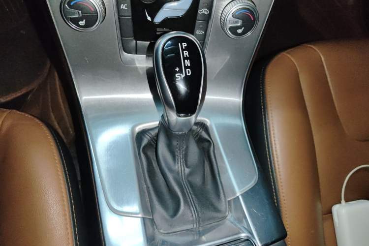 Used Volvo S60 2017 S60L T4 Smart Range Edition