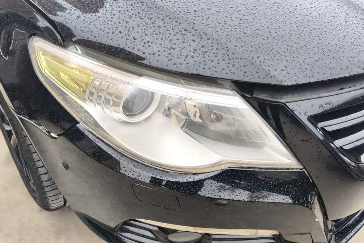 Used Volkswagen FAW-Volkswagen CC 2012 3.0 FSI V6 Right Front Headlight