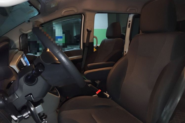 Used JAC Refine M4 2017 1.9T Diesel Manual Comfort Model