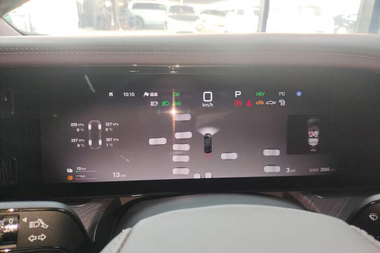 Used Denza Z9GT 2024 1100 Four-Wheel Drive Max Edition Instrument Cluster