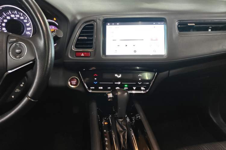 Used Honda Vezel 2015 1.8L CVT 2WD Luxury Model Audio And AC Panel