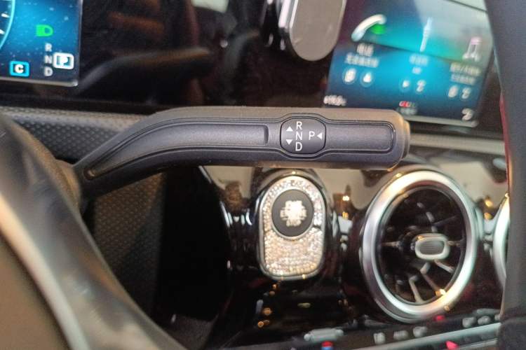 Used Mercedes-Benz A-Class 2020 A 180 L Sport Sedan Gear Lever