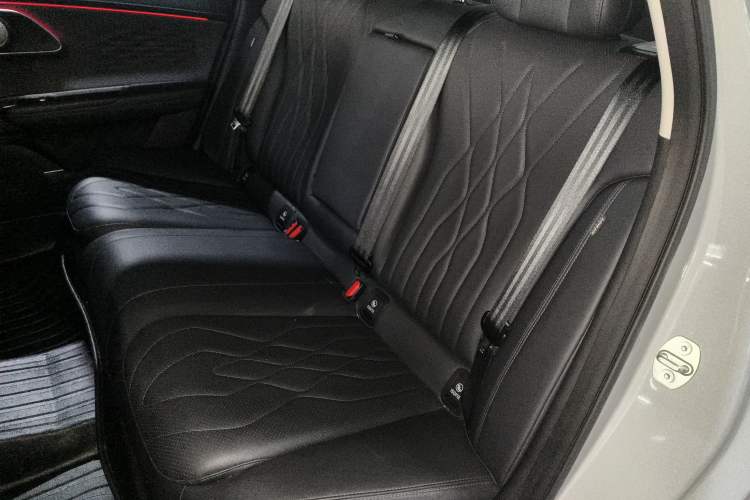 Used Chery Fengyun A8L 2025 1.5 TGDI 145 km Luxury Version