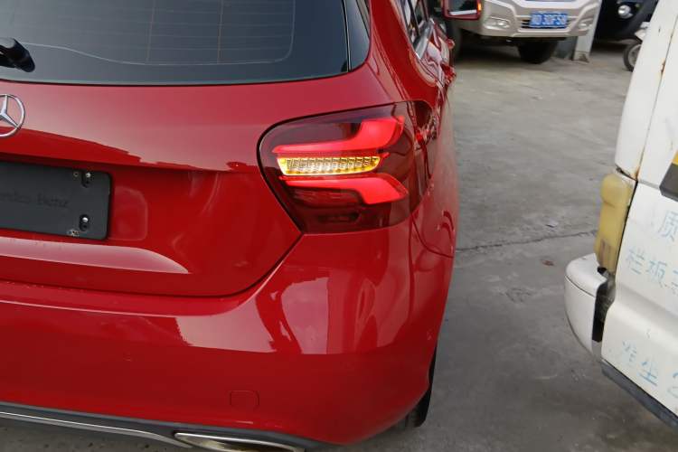 Used Mercedes-Benz A-Class 2016 A 200 Fashion Model
