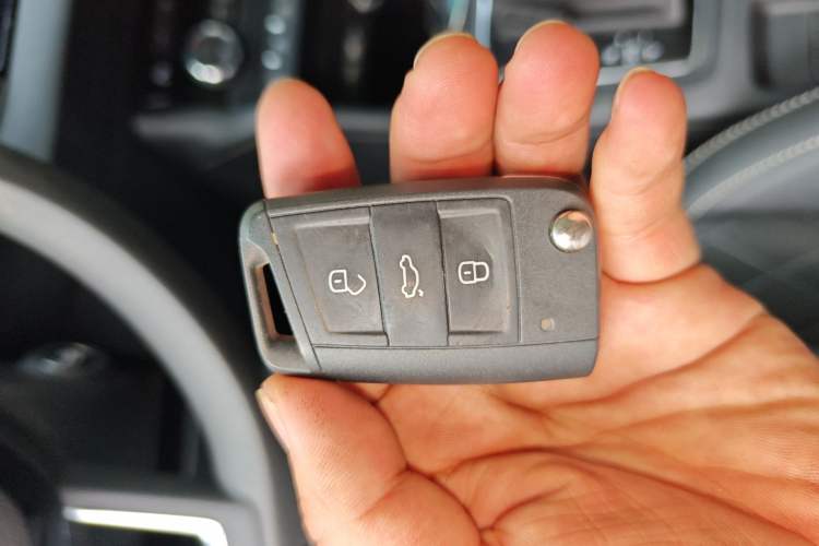 Used Skoda Karoq 2019 TSI280 Smart Drive Deluxe Edition China VI Standard