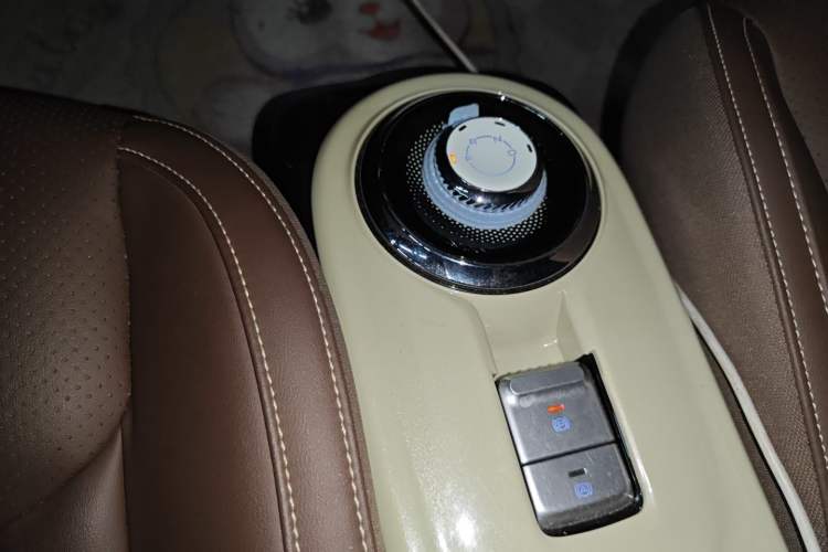 Used Wuling Bingo 2023 410 km Lingxi Deluxe Edition
