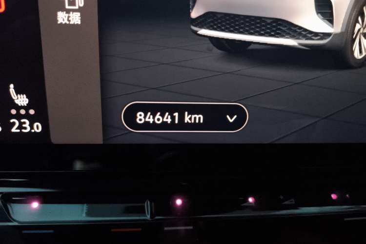 Used Volkswagen ID.4 CROZZ 2021 Long-Range PRO Two-Wheel Drive Version
