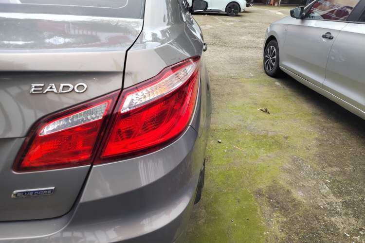 Used CHANGAN Eado 2014 1.6L Manual Luxury Model
