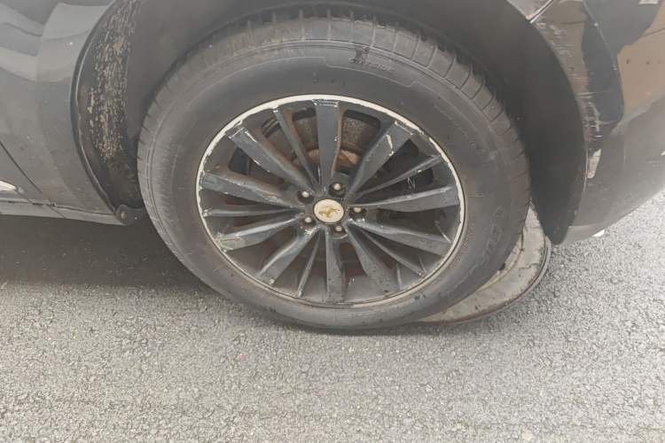 Used Zotye SR9 2017 2.0T Automatic Ultimate Light Edition