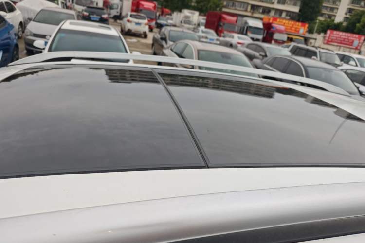 Used Ford Kuga 2017 EcoBoost 180 Two-Wheel-Drive Platinum Edition