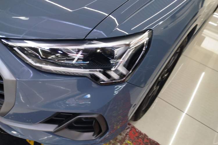 Used Audi Q3 2022 40 TFSI RS Package Performance Model
