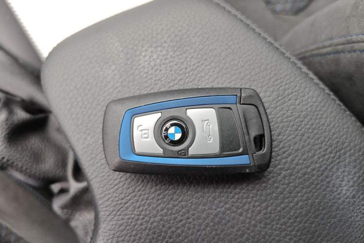 Used BMW 3 Series 2018 320i M Sport Package
