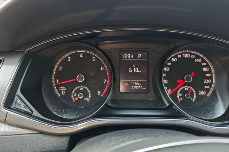 Used Volkswagen Passat 2017 280TSI DSG Luxury Edition Instrument Cluster