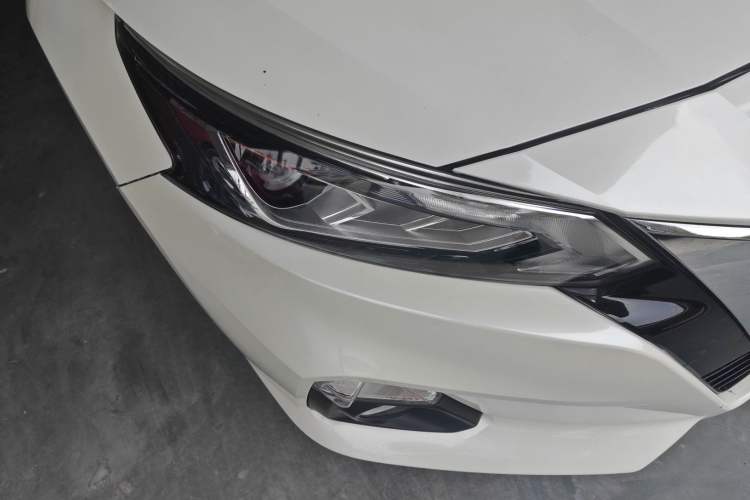 Used Nissan Teana 2019 2.0L XL Comfort Edition Right Front Headlight