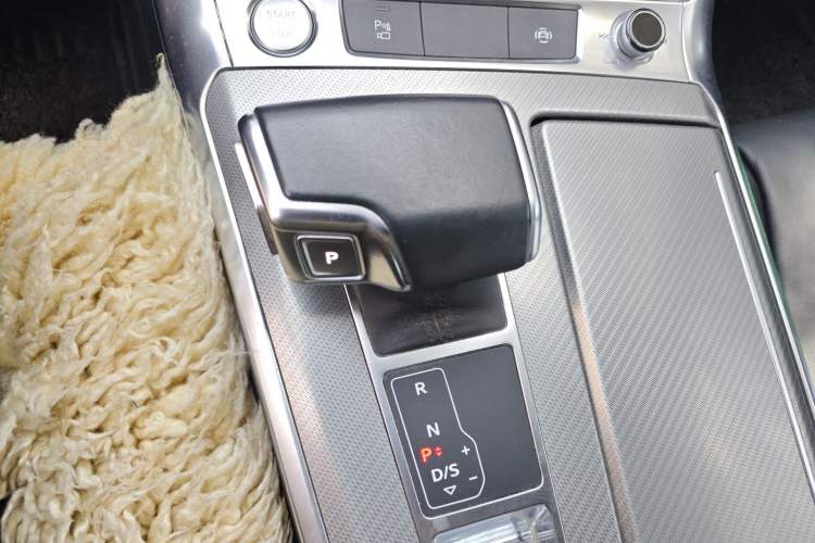 Used Audi A6L 2019 45 TFSI quattro Prestige Elegant Edition Gear Lever