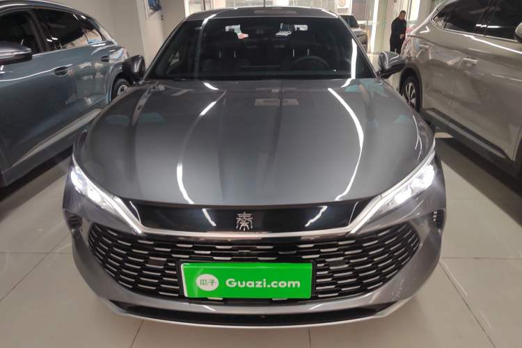 Used BYD Qin L 2025 DM-i Smart Drive 120KM Superior Model
