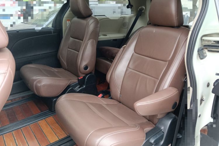 Used Toyota SIENNA  Left Rear Seat