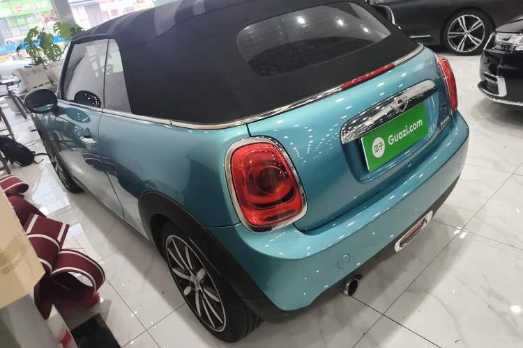 Used MINI 2017 1.5T COOPER CABRIO Freedom Edition
