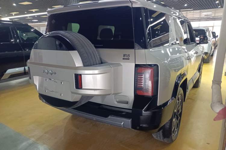 Used Formula Leopard 8 2025 Smart & Brave Flagship Edition 7 Seats
