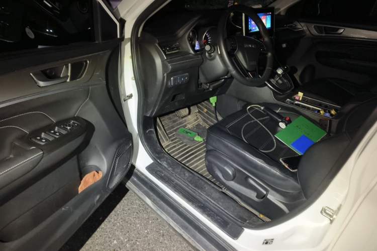 Used Haval M6 2021 PLUS 1.5T DCT Luxury Smart Connectivity Model