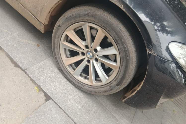 Used BMW 5 Series 2012 523Li Leading Model