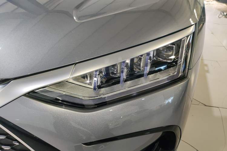 Used BYD Han 2022 DM-i 121KM Luxury Model