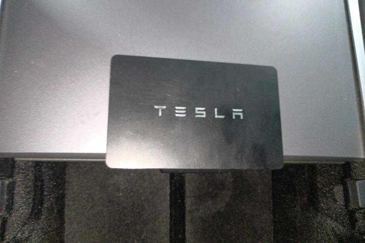 Used Tesla Model Y 2021 Standard Range Rear-Wheel Drive Version