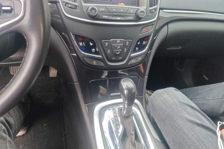 Used Buick Regal 2015 GS 2.0T Ignite Sport Edition
