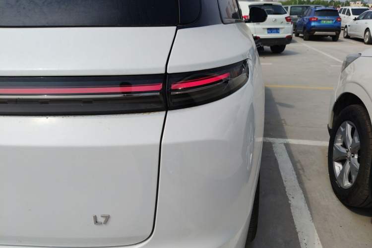 Used Li Auto L7 2023 Pro Model Right Rear Taillight