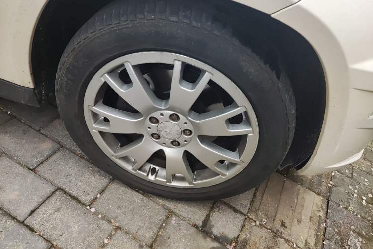 Used Mercedes-Benz GLK-Class 2011 GLK 300 4MATIC Dynamic Model
