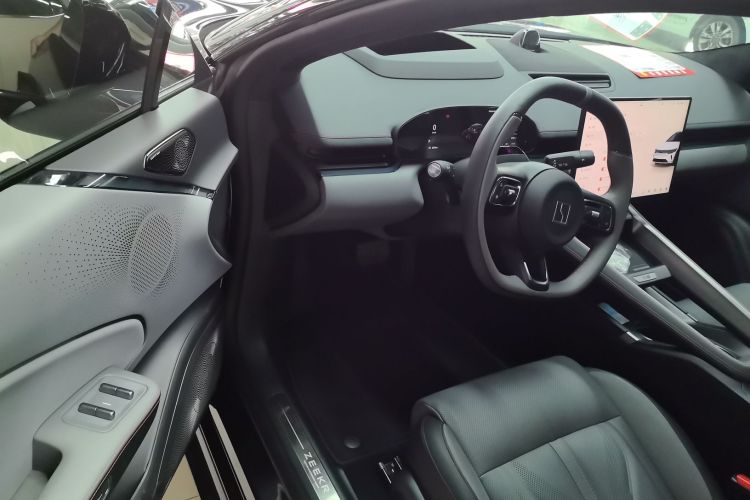 Used Zeekr 007GT 2025 Rear-Drive Intelligent Driving Version 75 kWh
