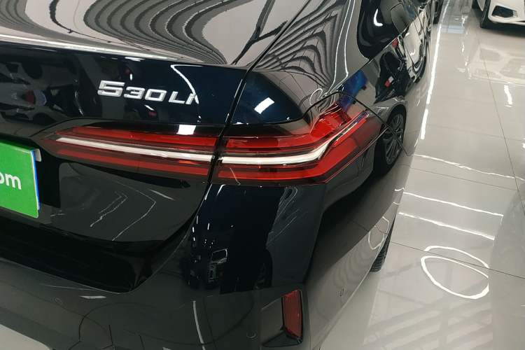 Used BMW 5 Series 2025 530Li Leading Model M Sport Package