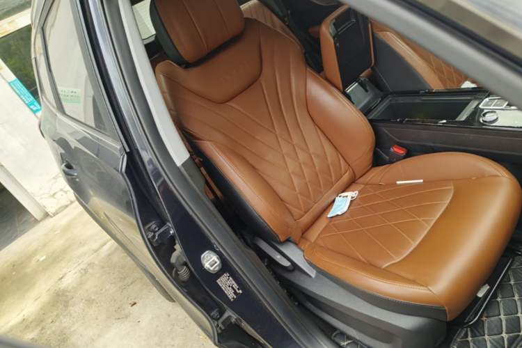 Used Chery Tiggo 8 PLUS 2021 290TGDI DCT Luxury Edition Right Front Seat