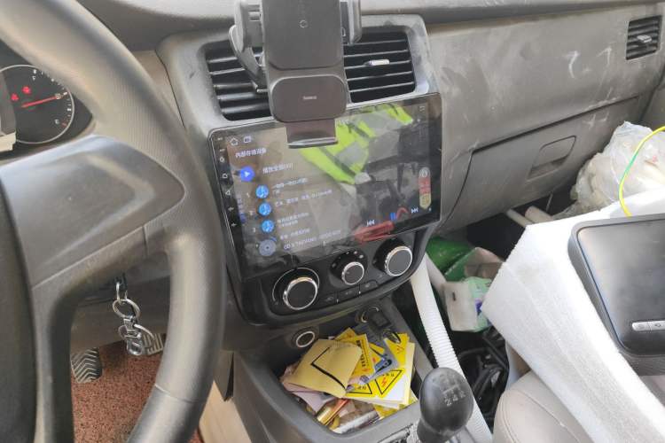 Used Wuling Rongguang V 2016 1.5L Standard Version