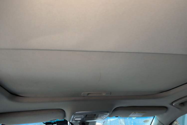 Used Geely Auto Emgrand GL 2018 1.8L DCT Elite Smart Connectivity Version Headliner