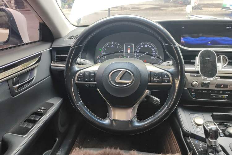 Used Lexus ES 2015 200 Elite Edition