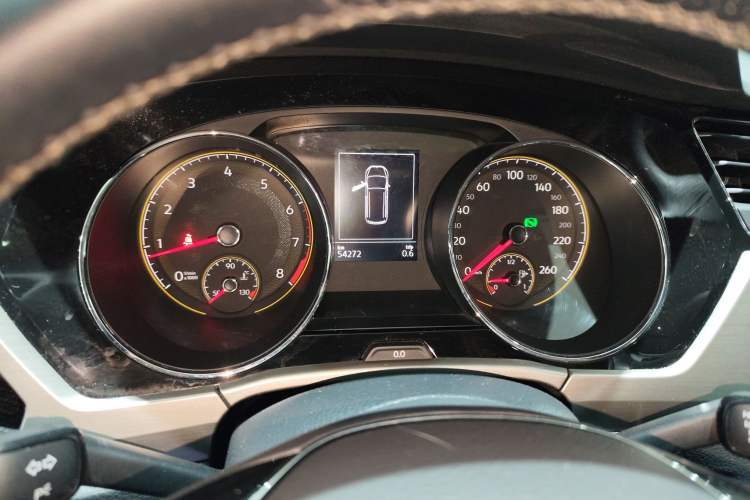 Used Volkswagen Touran 2021 Touran L 280TSI DSG Comfort Edition 7 Seats