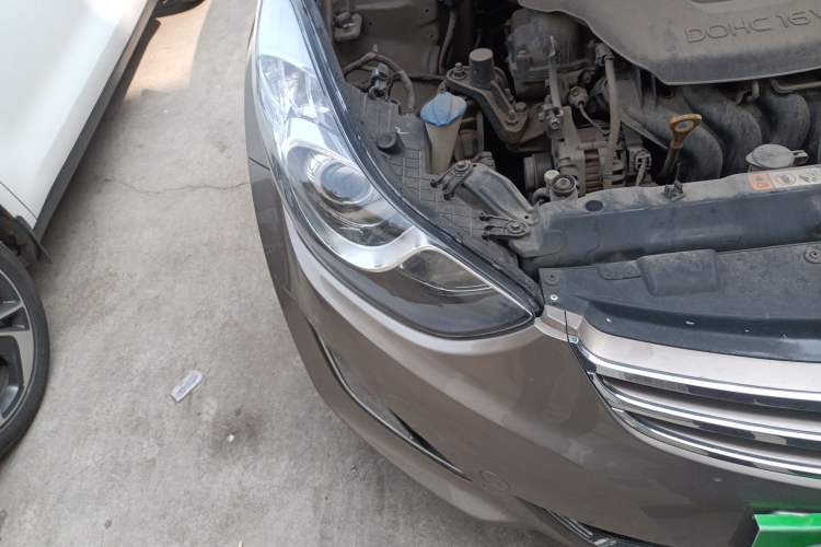 Used Hyundai Elantra (5th Generation / Langdong) 2012 1.6L Manual Leading Model